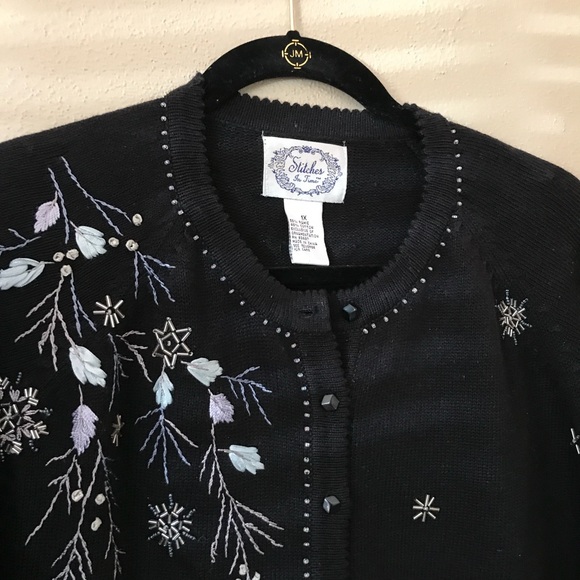 Black 1X cardigan sweater, silver embellishment Stitches in Time - Picture 4 of 11